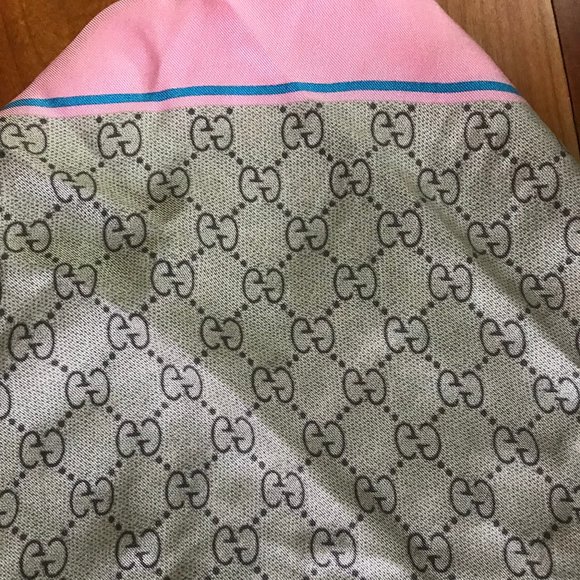 Gucci Scarf Bee GG Twill Silk Roseare/Sky Blue - Picture 4 of 5